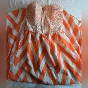 Miss Chievous Strapless Lace & Chevron Dress Women’s Small